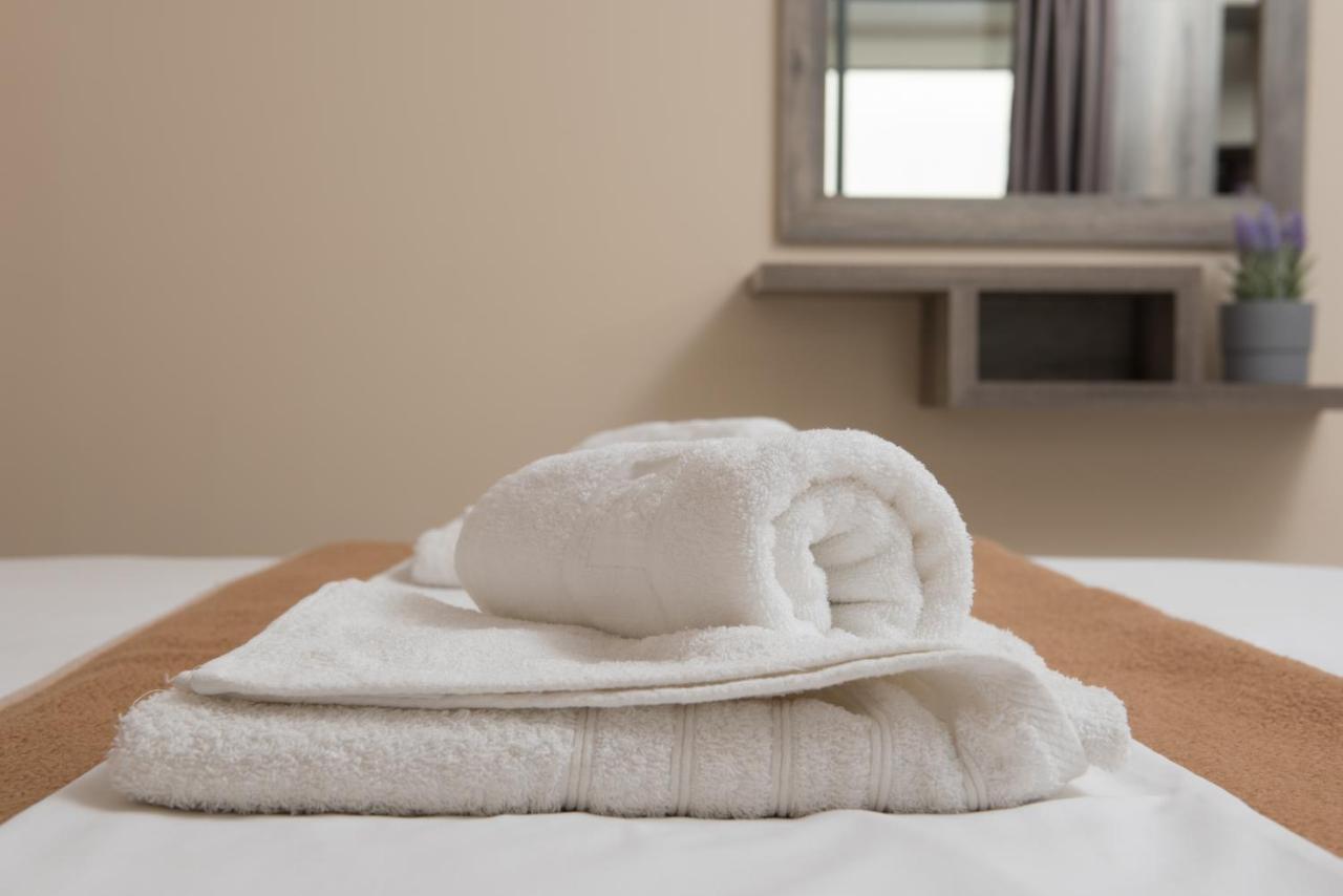 Ino Luxury Rooms Paralia Katerinis Exterior photo