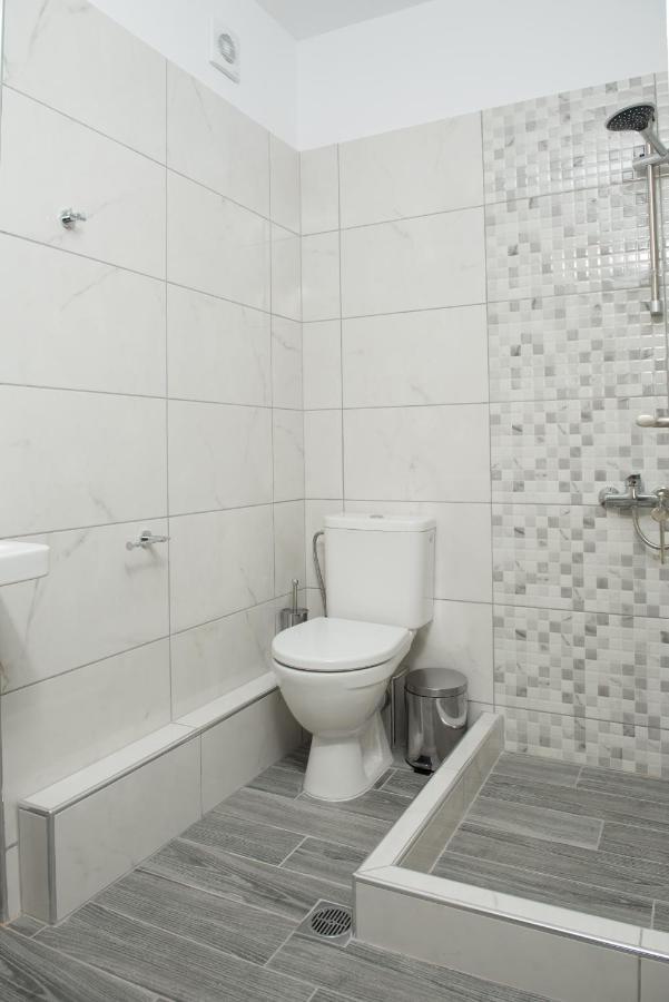 Ino Luxury Rooms Paralia Katerinis Exterior photo