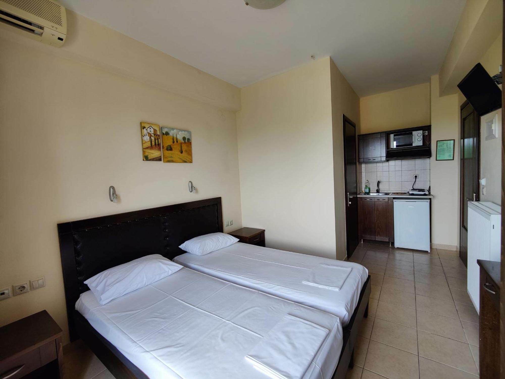 Ino Luxury Rooms Paralia Katerinis Exterior photo